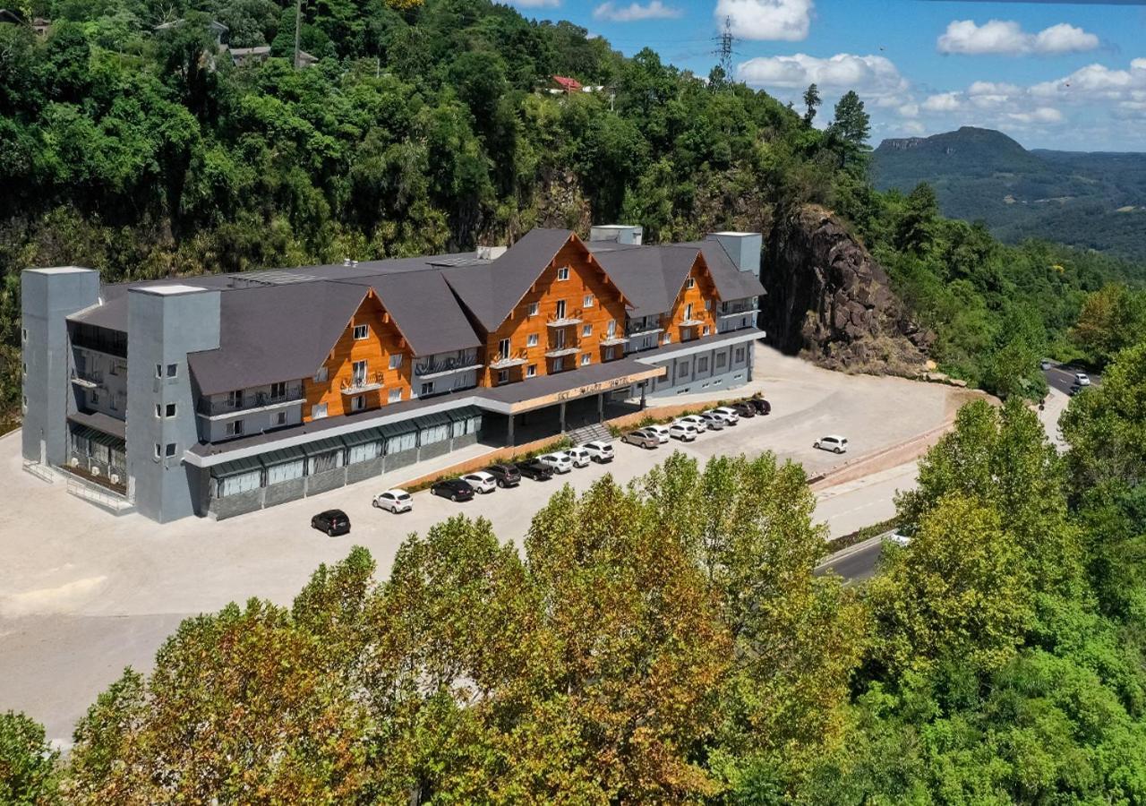 Sky Palace Hotel Gramado Exterior photo